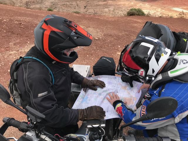 Map reading on the trail